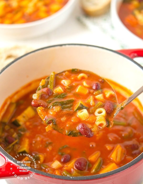 MINESTRONE SOUP - so full of vegetables and minerals. A bowl of this soup not only keeps you warm but healthy too #minestrone #soup #vegetable #glutenfree #whole30 #happilyunprocessed
