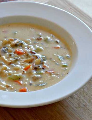 bowl of creamy chicken and wild rice soup
