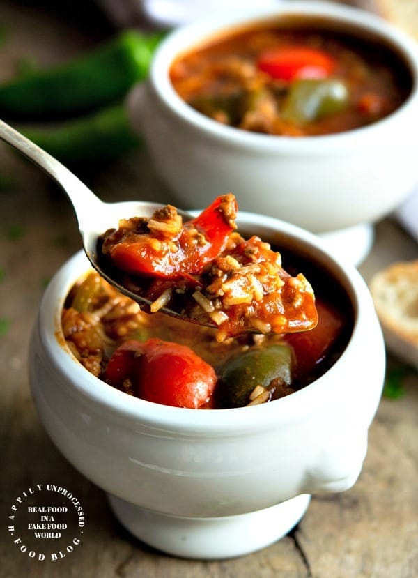 stuffed pepper soup with ground beef, red and green peppers, onions garlic, fire roasted tomatoes and broth #soup #healthy #stuffedpeppers #happilyunprocessed