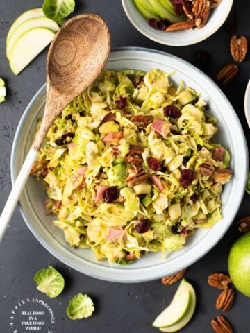 SHAVED BRUSSEL SPROUT SALAD w HONEY MUSTARD & APPLE VINAIGRETTE #brusselsprouts #salad #healthy #sidedish #happilyunprocessed.com