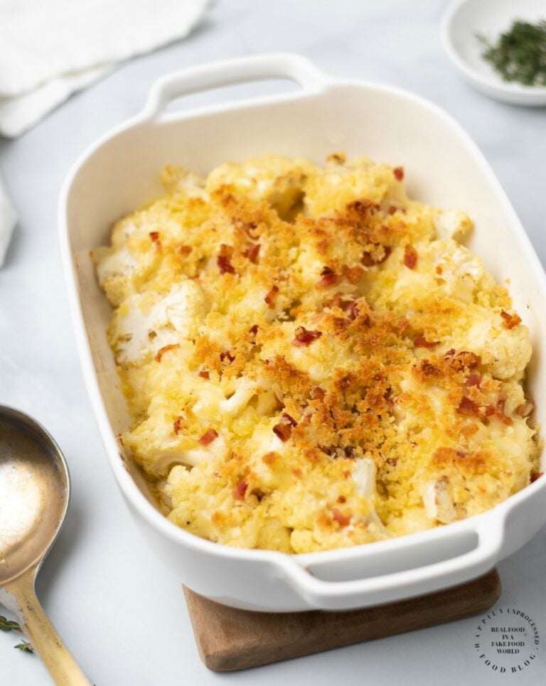 LOW CARB CAULIFLOWER GRATIN - a most decadent and memorable side dish #cauliflower #sidedish #cheesycauliflower