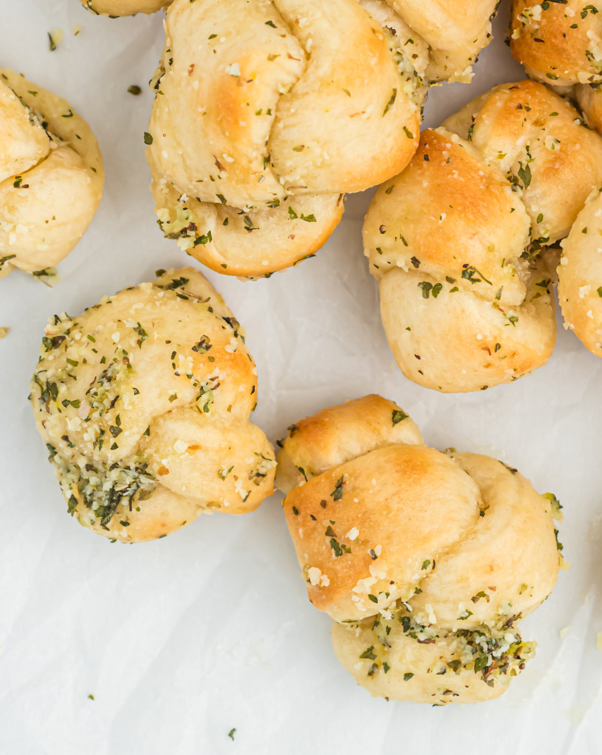 new york style garlic knots made with real garlic and premade pizza dough