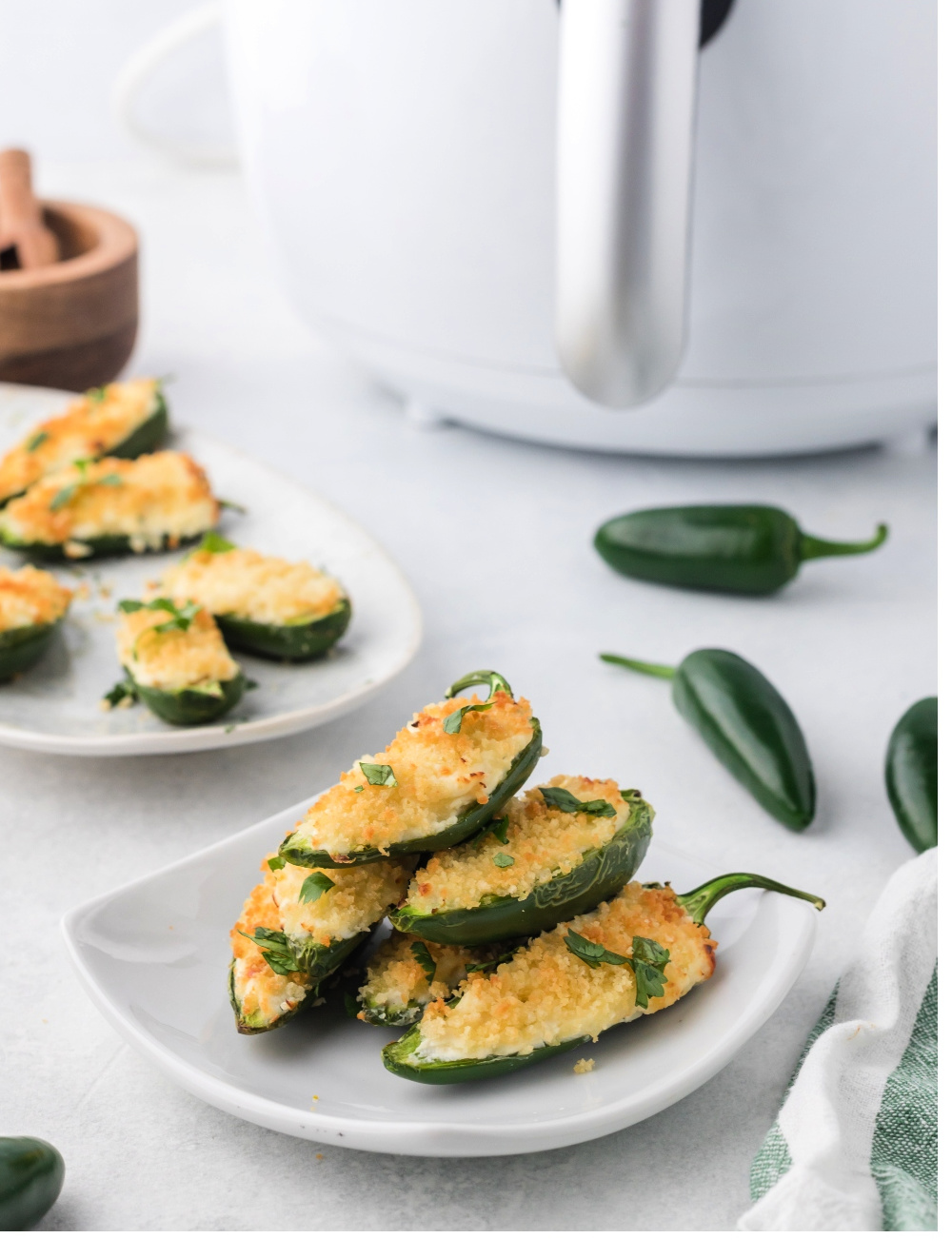 Frozen Jalapeno Poppers in Air Fryer: Crispy and Delicious Delights